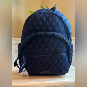 NWT Vera Bradley Essential Compact Backpack ~ Quilted Microfiber ~ Class…